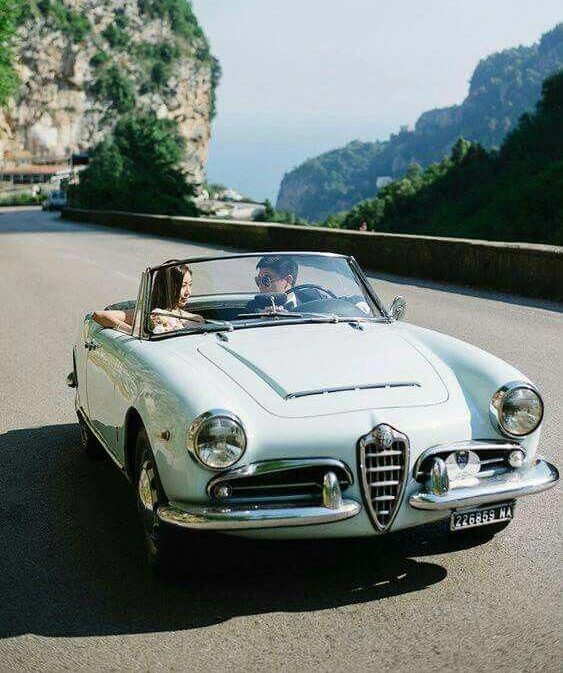 Alfa Giulia amalfi coast e1643735801755 | Celeste Tours | James Bond Experience:马泰拉